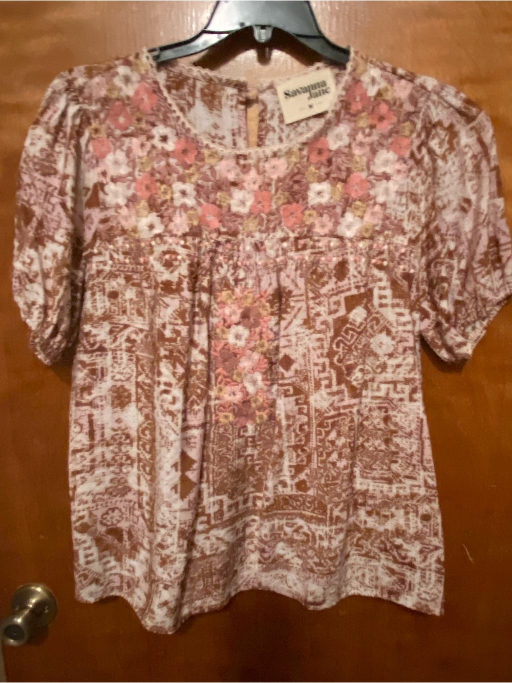 NWT Savanna Jane Embroidered Top